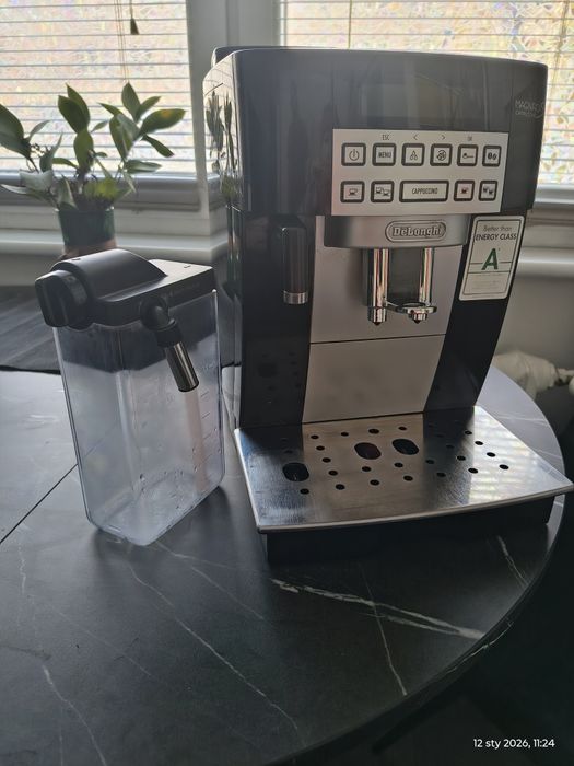 Ekspres do kawy Delonghi Magnifica S Cappuccino