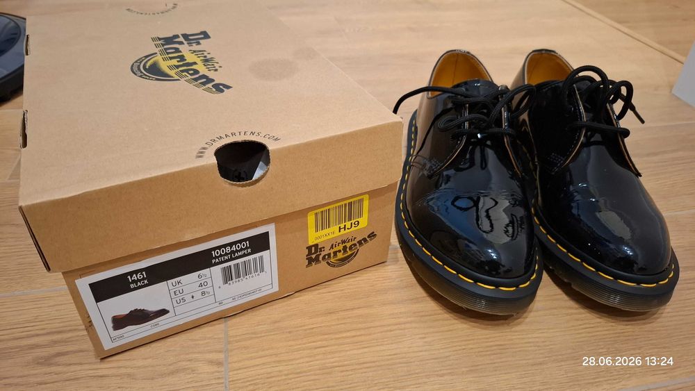 Dr. Martens 40 lakierowane