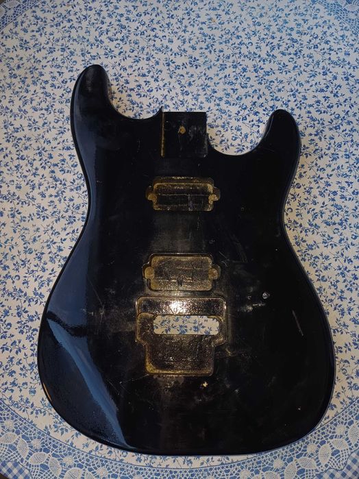 Corpo Guitarra Strat HH Floyd Rose