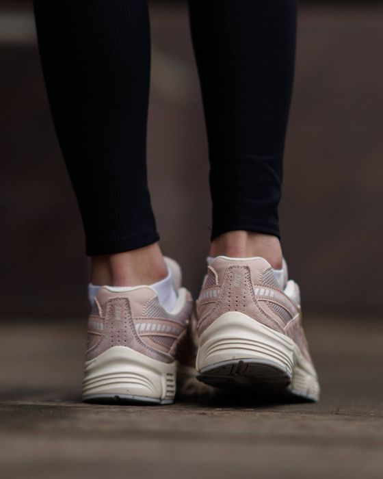 Nike Initiator Pink White Grey Gore-Tex