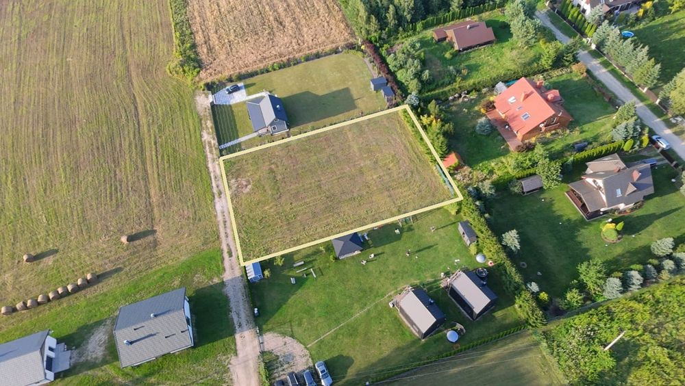 Idealna działka z warunkami zabudowy w pięknej i spokojnej okolicy - Widok 3