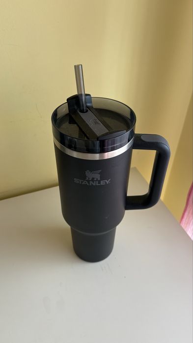 Copo Térmico Stanley Quencher H2.0 FlowState Tumbler 1.18L Preto
