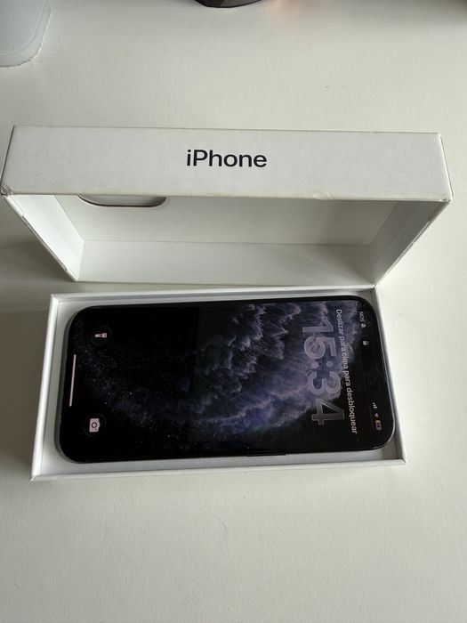 Iphone 15 pro azul titânio