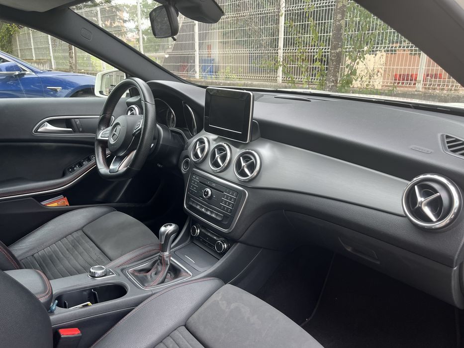 Mercedes GLA 200 AMG line
