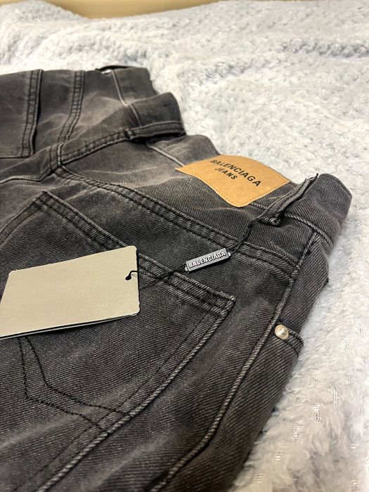 Balenciaga baggy jeans