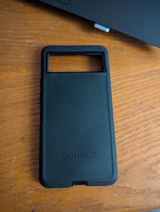 OtterBox Defender Pixel 6
