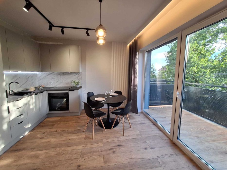 Wynajmę kawalerkę winda apartamentowiec Nowowiejskiego 3 Żary