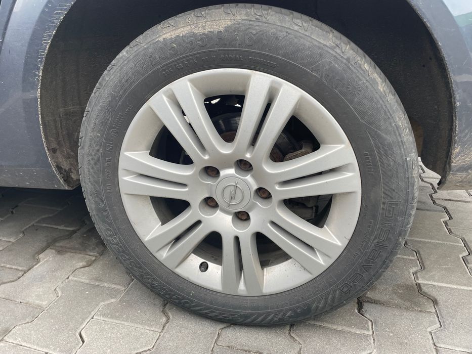 Opel Astra H 2009 1.7d Терміново