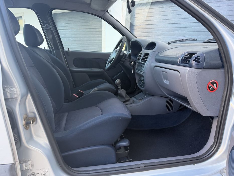 Renault clio 1.2 16V