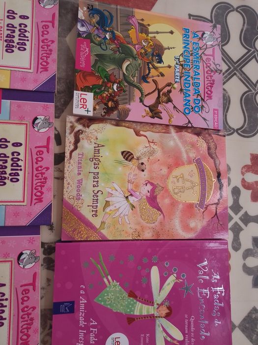 Livros juvenis- vários preços