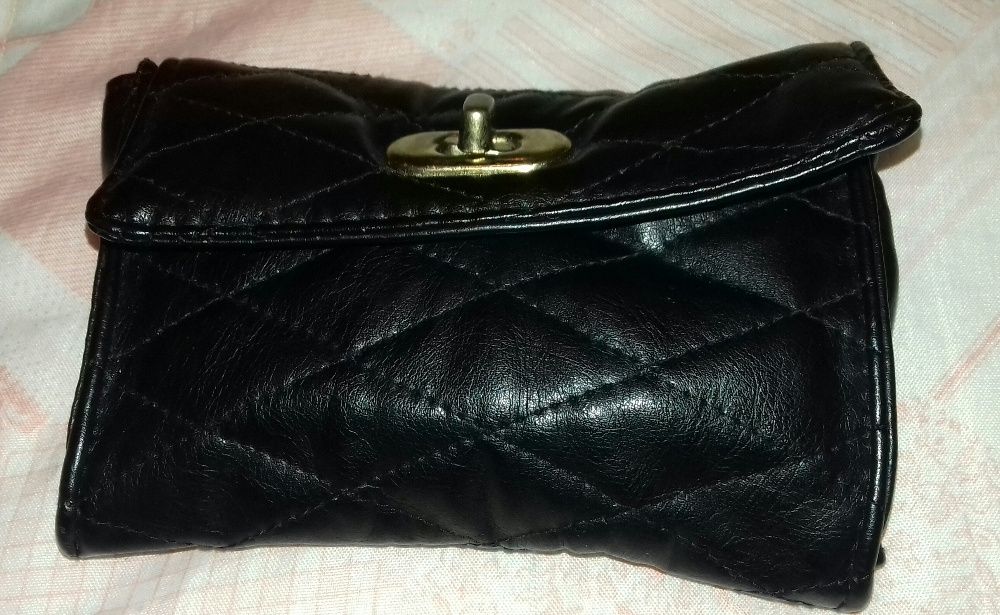 Bolsa da L'Oreal nova p/cintura