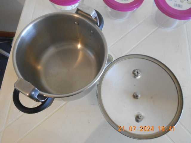 panela pressão silampos inox nova ATENÇÃO LER O ANUNCIO E VER AS FOTOS