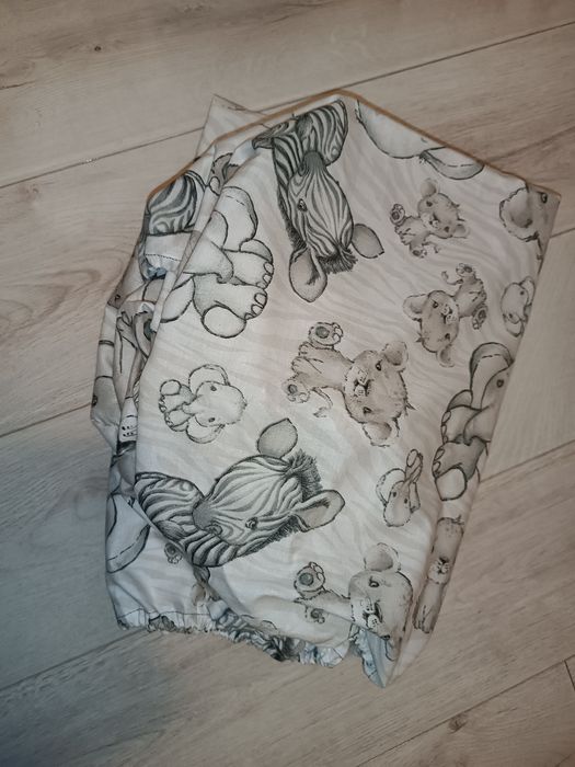 Prześcieradło do łóżeczka 120x60 cm - na gumce