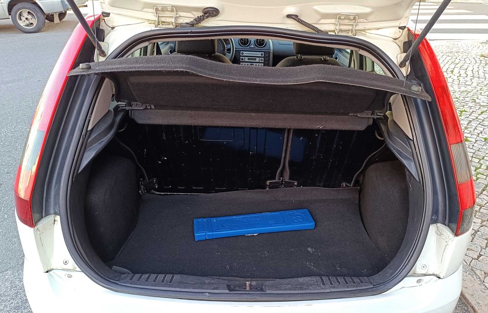 Ford Fiesta 1.4 TDCI 2005 gasóleo