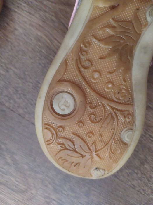 Туфлі для дівчинки