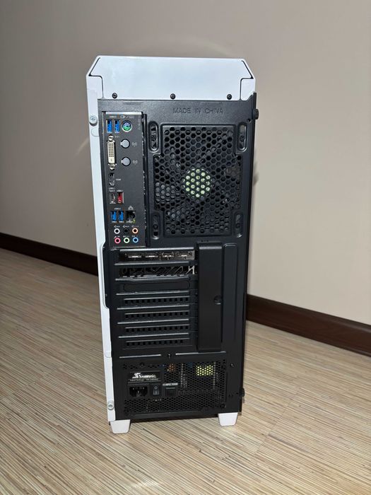 Komputer gamingowy RX 6600 XT / Intel Core i7 / 16GB / M2 SSD