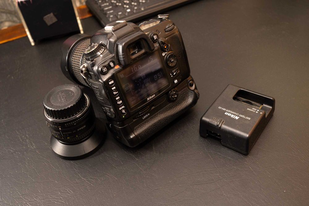 Фотокамера Nikon d7000