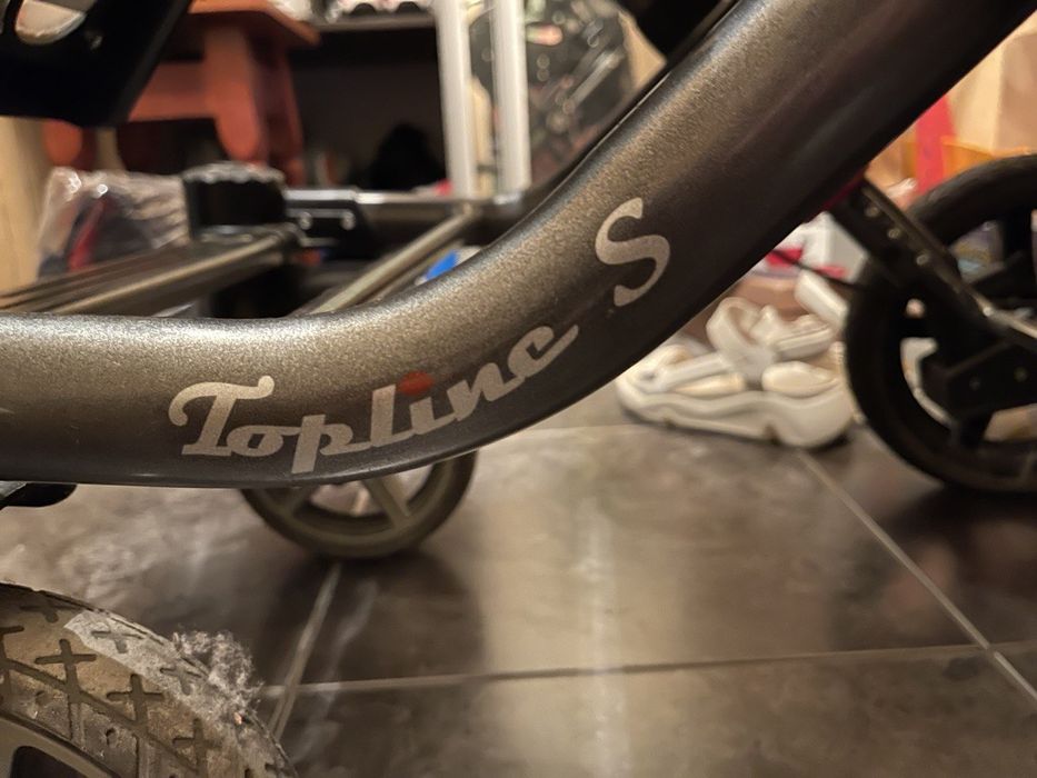 Коляска Hartsn Topline S