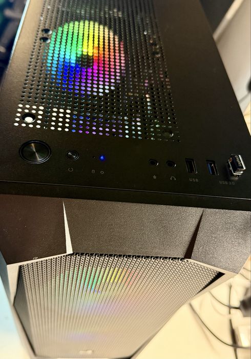 Torre I5 com GTX1080438006120585646084