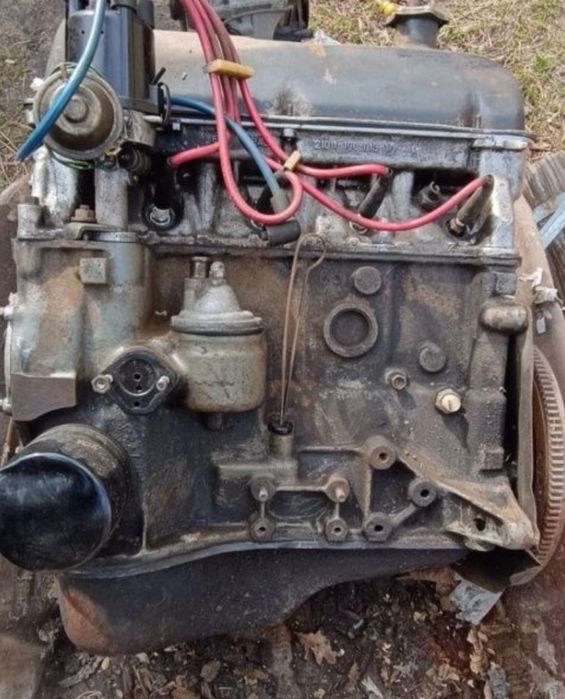 Двигун під розбір ваз2103