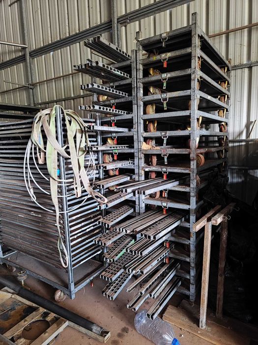 Carros para transporte de flores (central container)