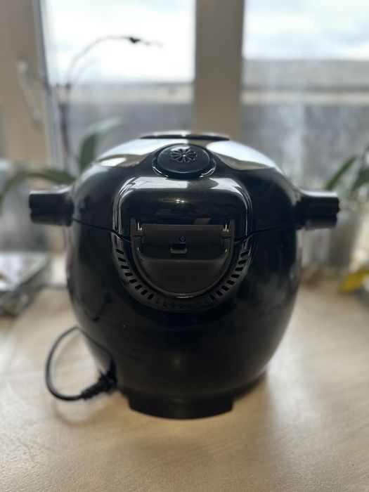 Мультиварка / пароварка Tefal cook4me+ connect