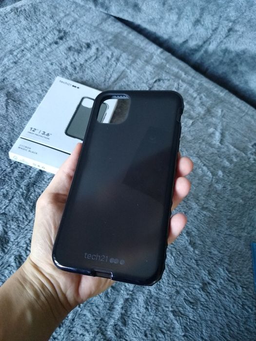 Etui na telefon iPhone 11