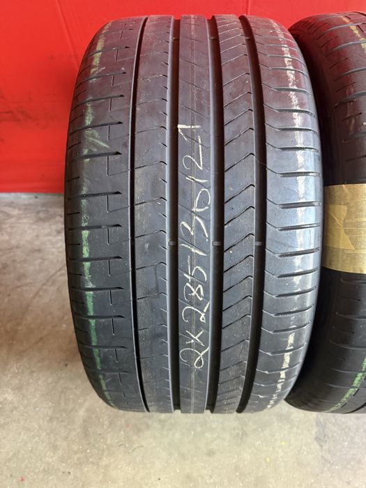 Pneus 285/35/21 Pirelli como novos