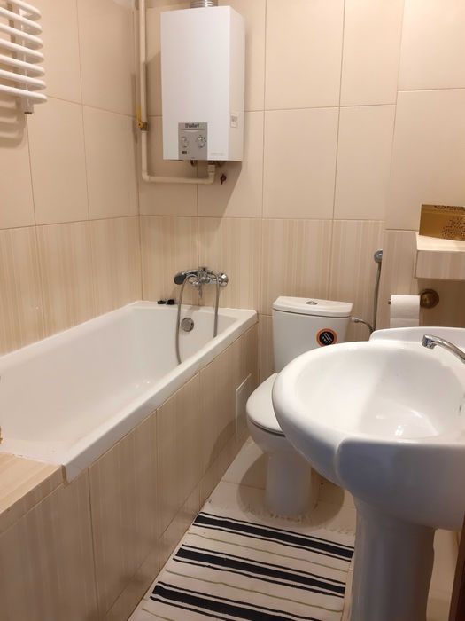 Kawalerka duża 38 m2 Katowice Ligota blisko ŚUM - do wynajęcia
