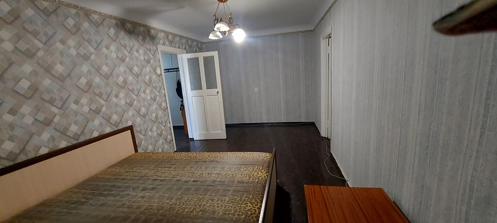 2к.кв.  на Привокзальній, можливий  обмін на авто