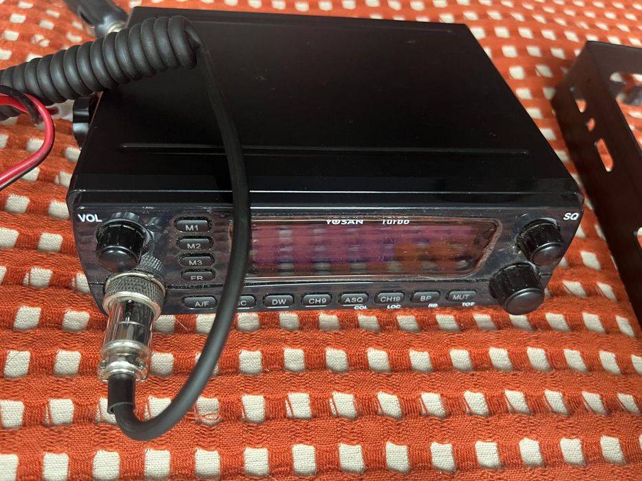 CB Radio Yosan Turbo JM-3031M czarny, bardzo dobry stan
