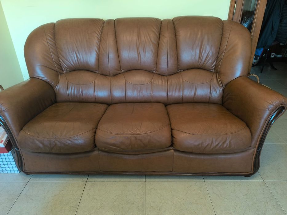 Sofás Pele Castanho