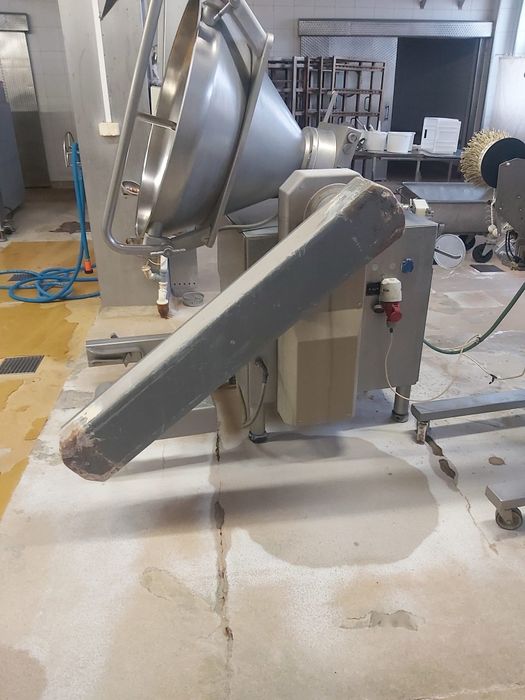 Nadziewarka HANDTMANN VF 200