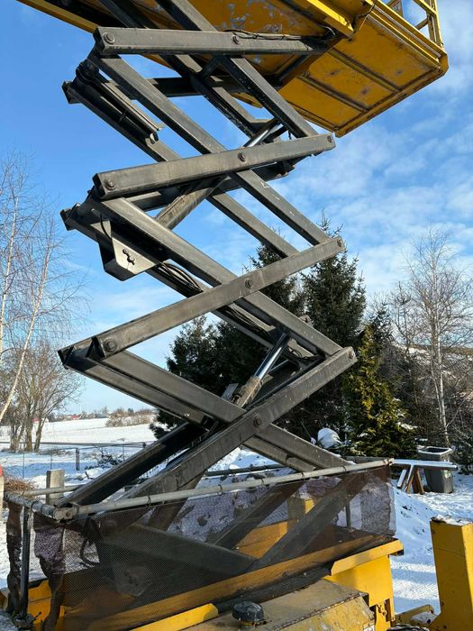 Podnośnik nożycowy Genie GS-3268