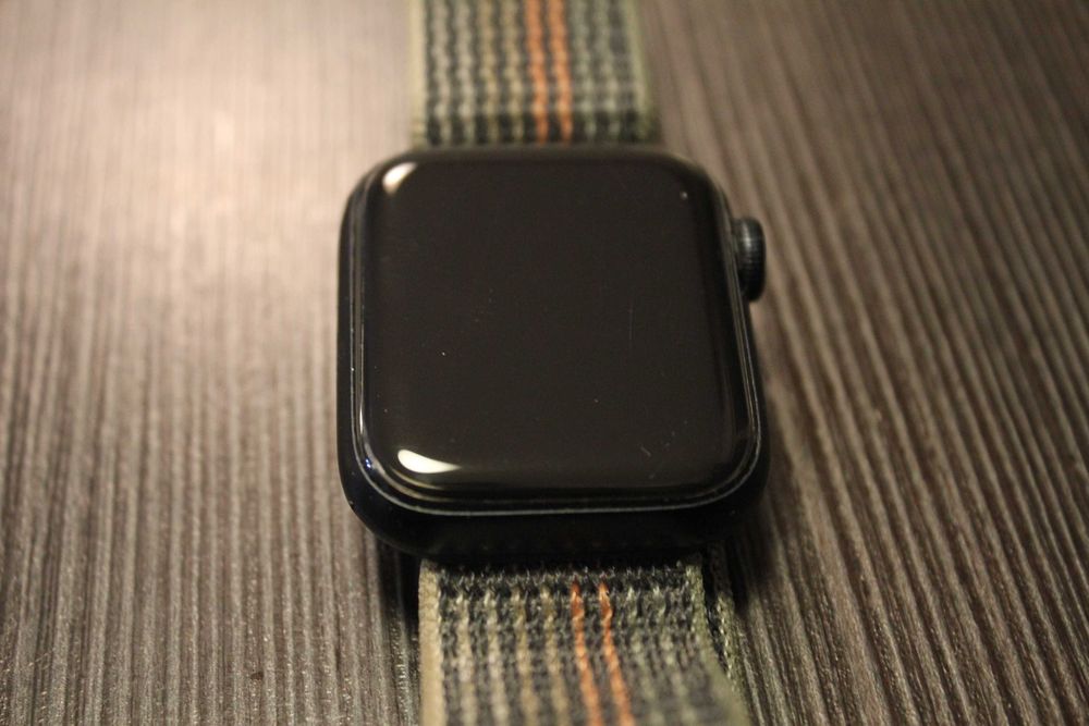 Apple Watch SE 2. gen – idealny stan + Cellular!