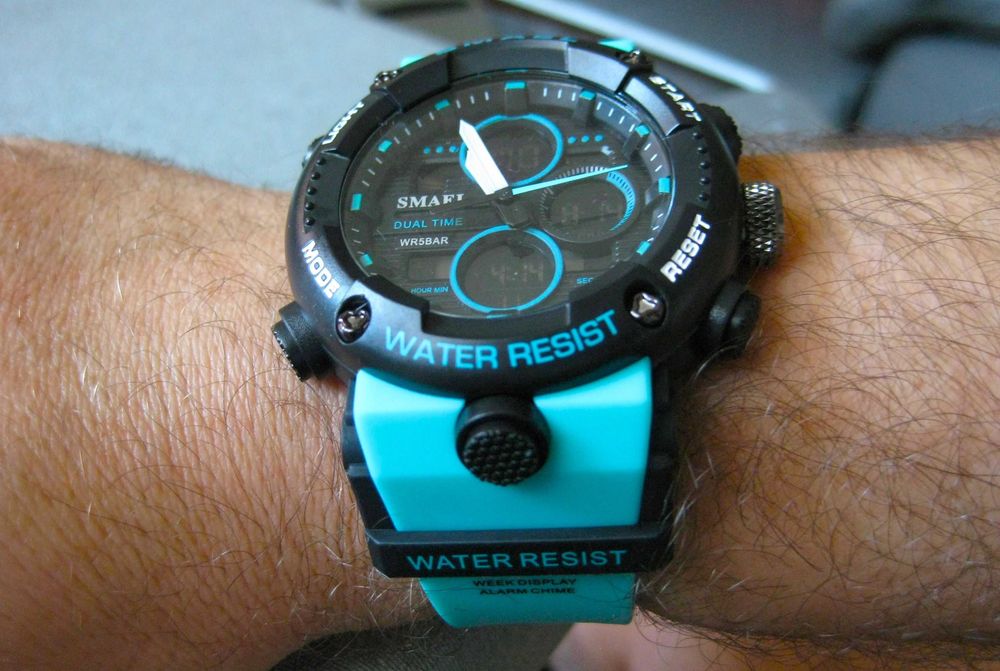 Relógio Pulso Desportivo LED Digital e Impermeável NOVO