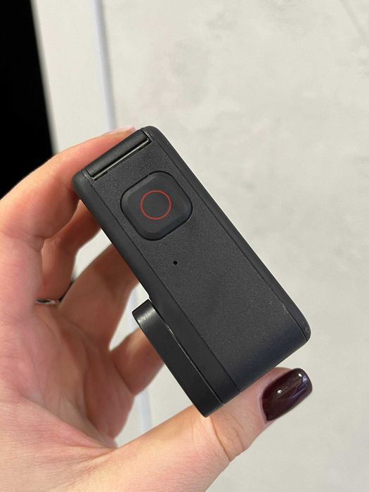 Екшн-камера GoPro Hero 9 з поплавком