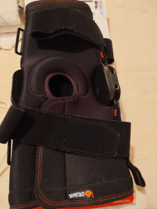 Joelheira Envolvente Flexão-Extensão - CURTA - ORLIMAN 7112 - Tamanho 5