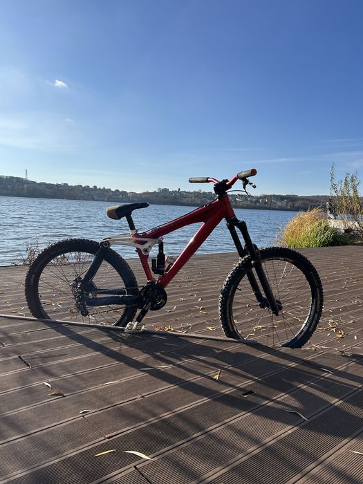 TREK session 77fr