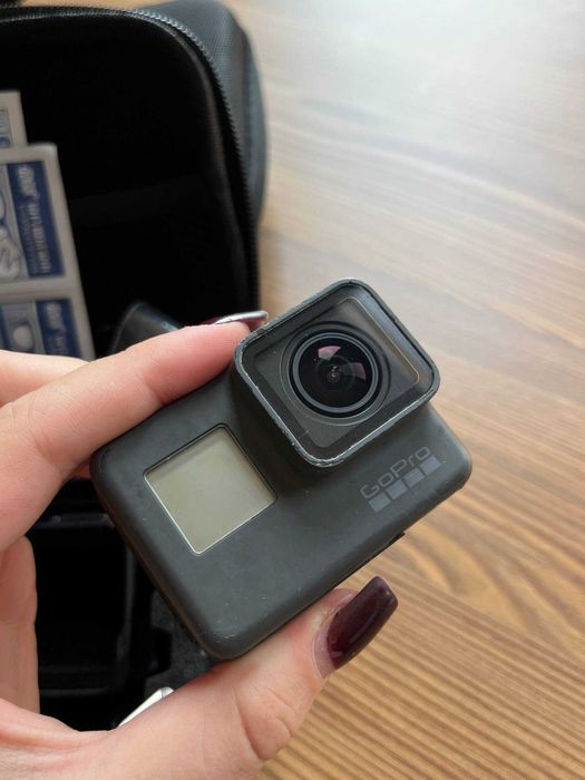 Екшн-камера GoPro Hero 5 з флешкою