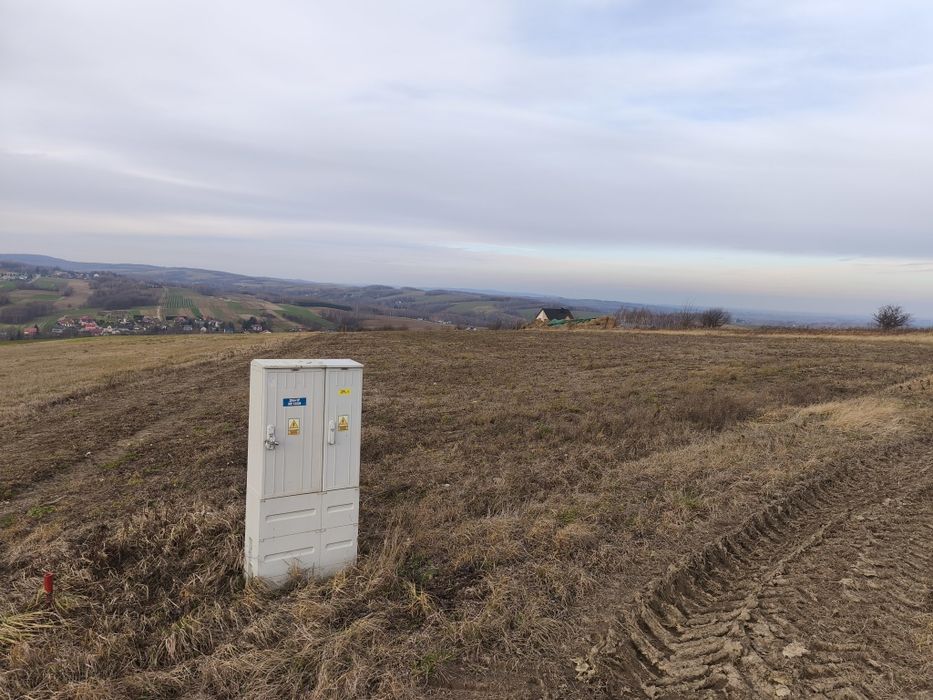 Sprzedam Trzy Działki Budowlane.