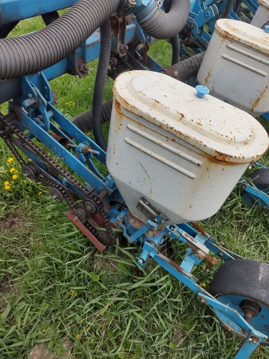 СУПН 8 А СІЯЛКА ЗЕРНОВА продам сіялку у гарному стані