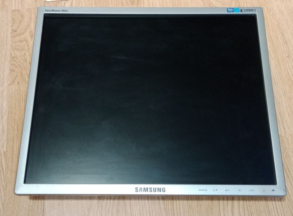 Telewizor retro Szmaragd