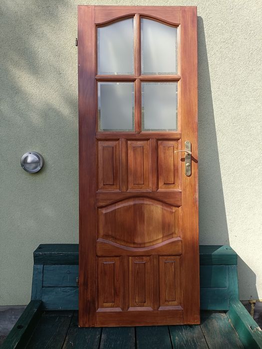 Sprzedam drzwi sosnowe