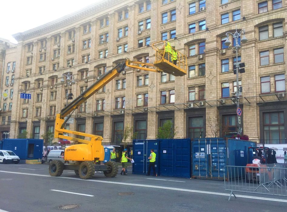 Оренда підйомників