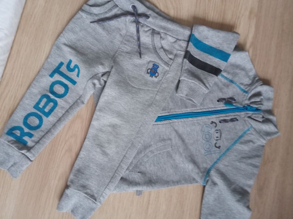 Szare dresy rozpinane Coccodrillo r. 92. Okazja