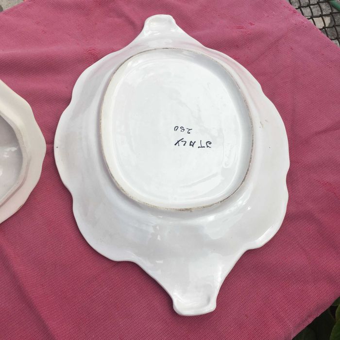 Pinhas em vidro,travessa Capodimonte