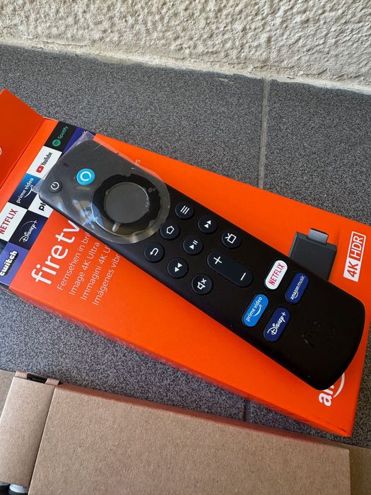 Amazon Fire TV Stick 4K E9L29Y Como Novo