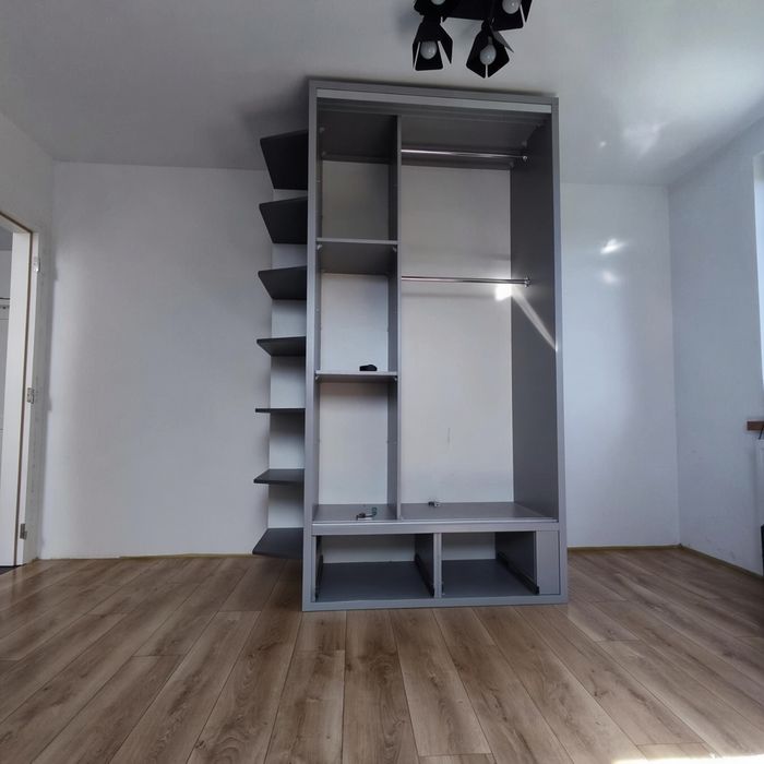 Szafa na ubrania REZERWACJA