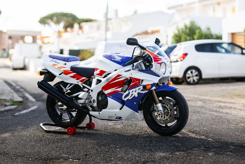 Honda CBR 900 RR 1992